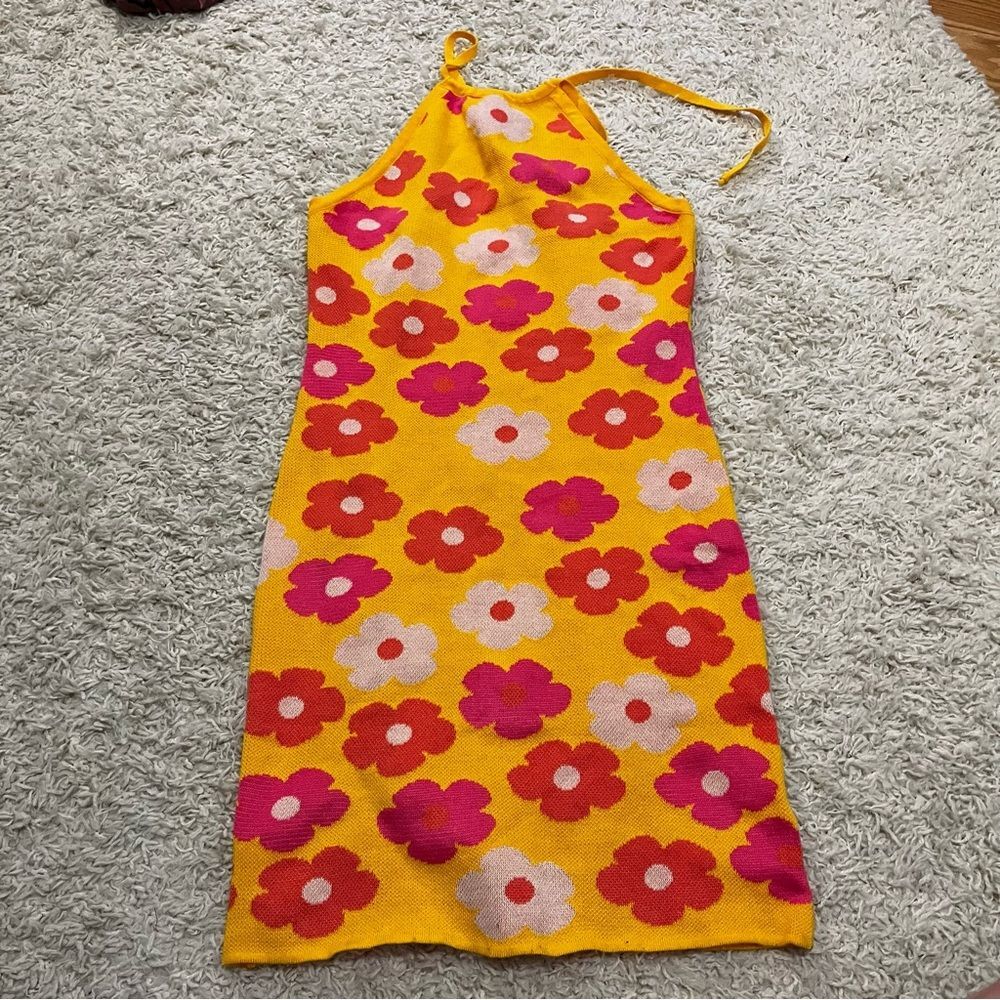 Altar’d state floral halter dress size medium